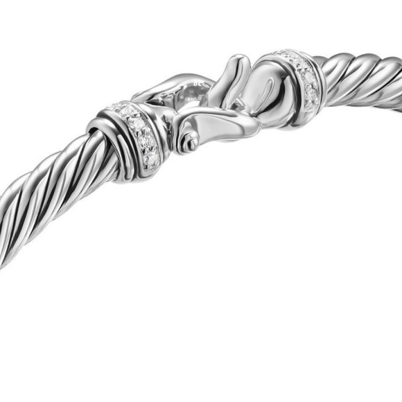 Classic Cable Buckle Bracelet - Picture 2 of 3